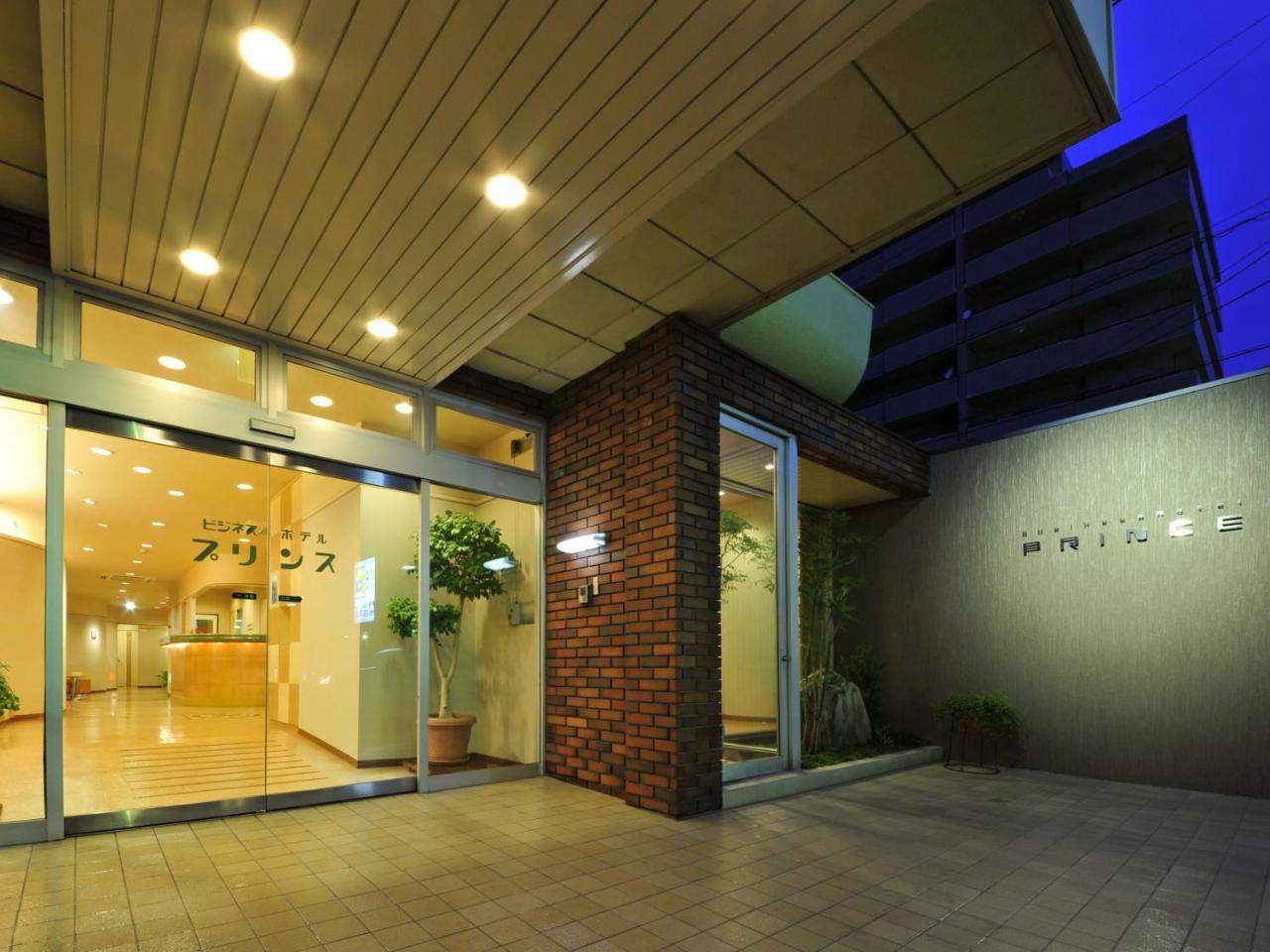 Business Hotel Prince Takamatsu Exteriör bild